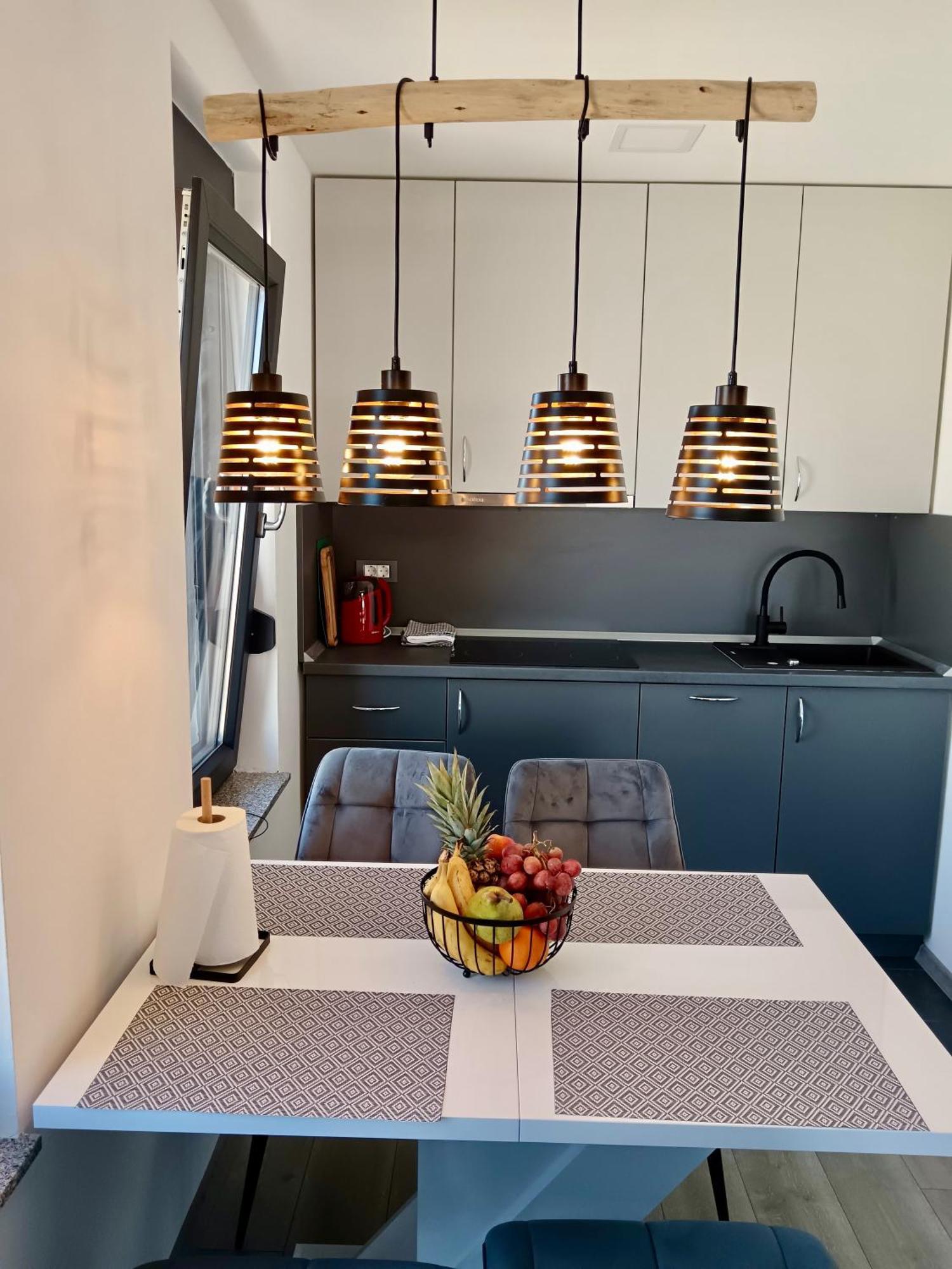 Monachus Apartments Vir Kültér fotó