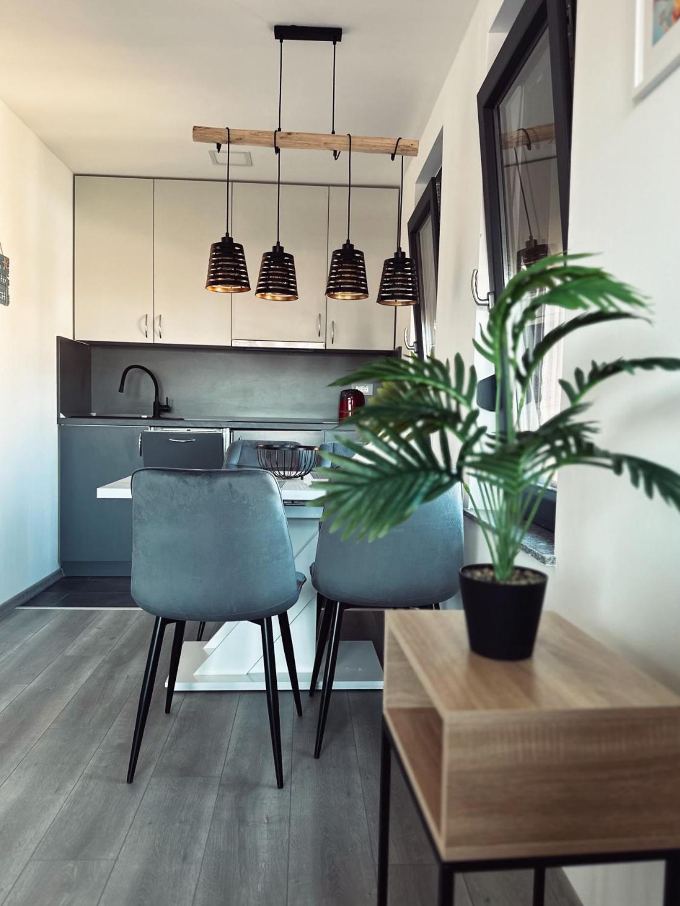Monachus Apartments Vir Kültér fotó